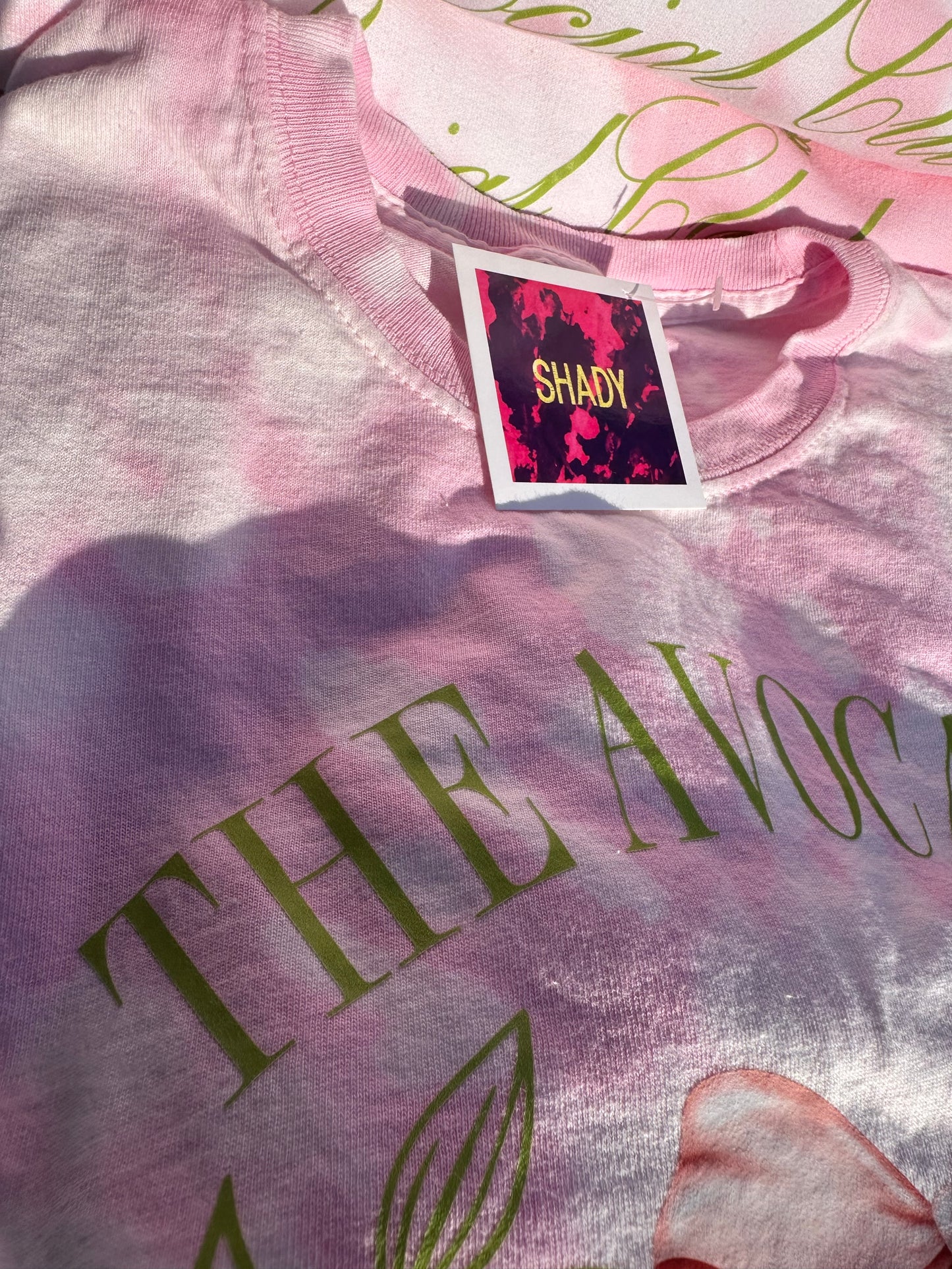 T-shirt: Pink & White Long Crop THE AVOCADO SOCIAL CLUB