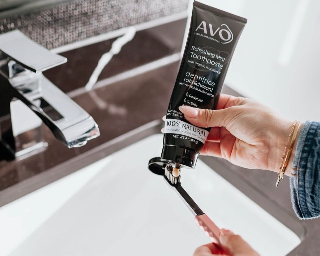 Exploring the Benefits of Fluoride-Free Toothpaste: A Close Look at AVO's Refreshing Mint Toothpaste